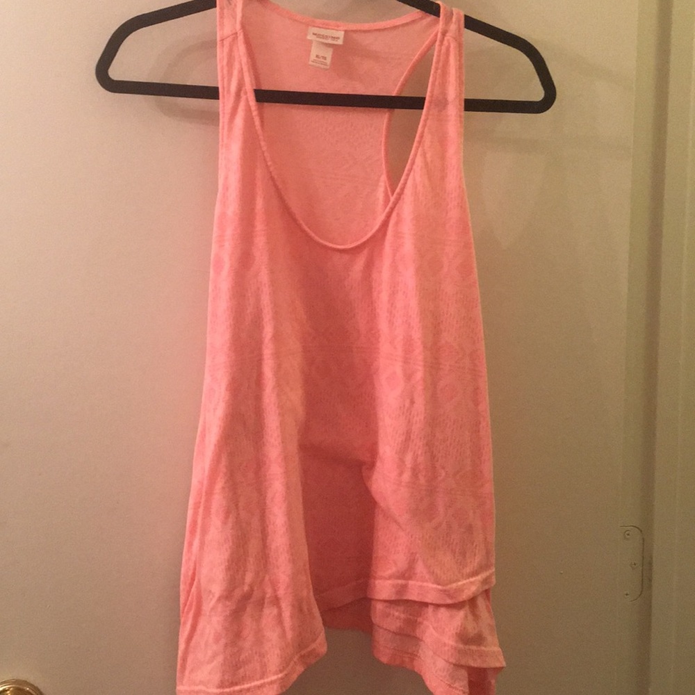 Orange patterned tank